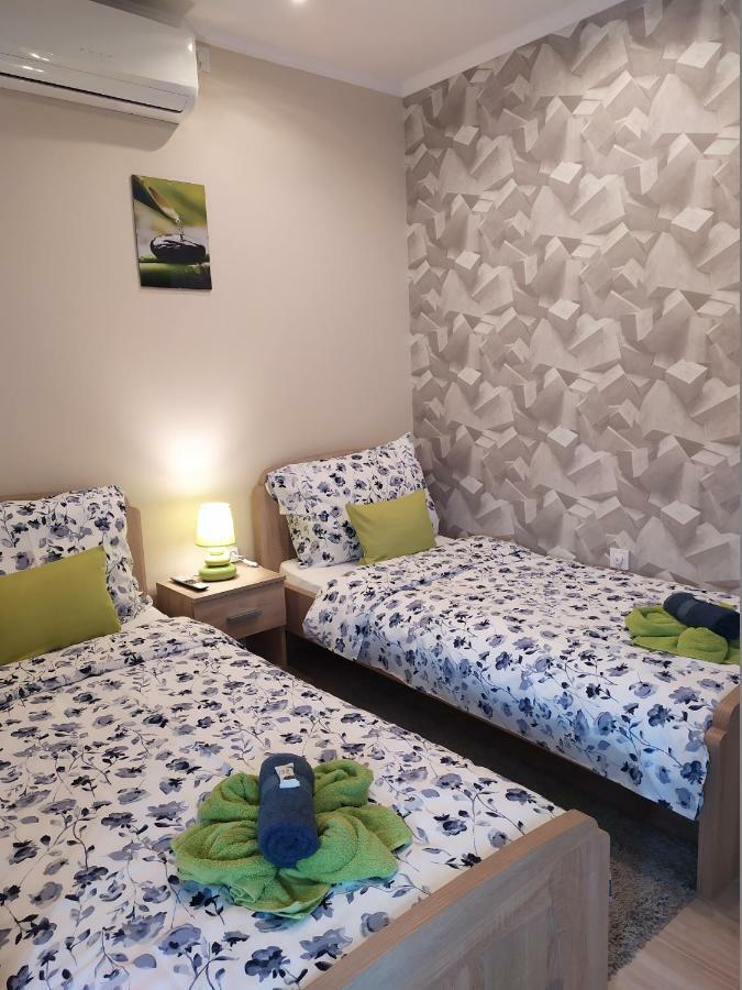 Silver Apartment
